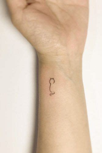 20 de tatuaje mici și finuțe, care fac furori pe Pinterest